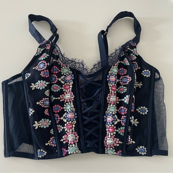 NEW Victoria's Secret Dream Angels Bejeweled Embroidered Corset Top 22878 - Picture 2 of 7